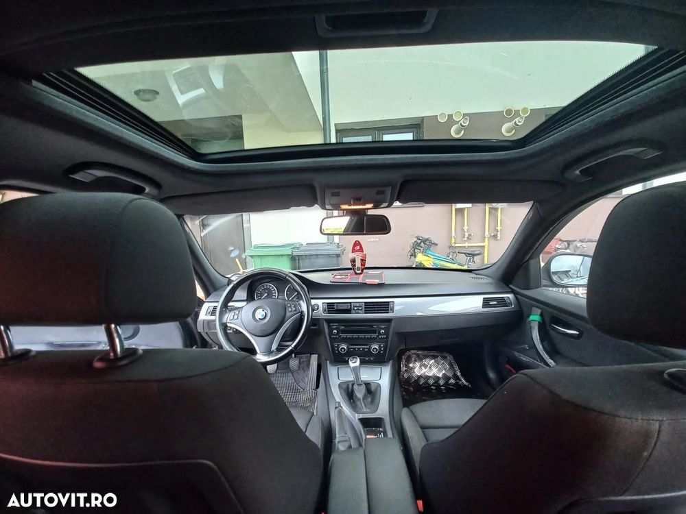 BMW Seria 3 320d - 3
