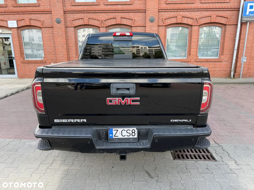 GMC Sierra - 15