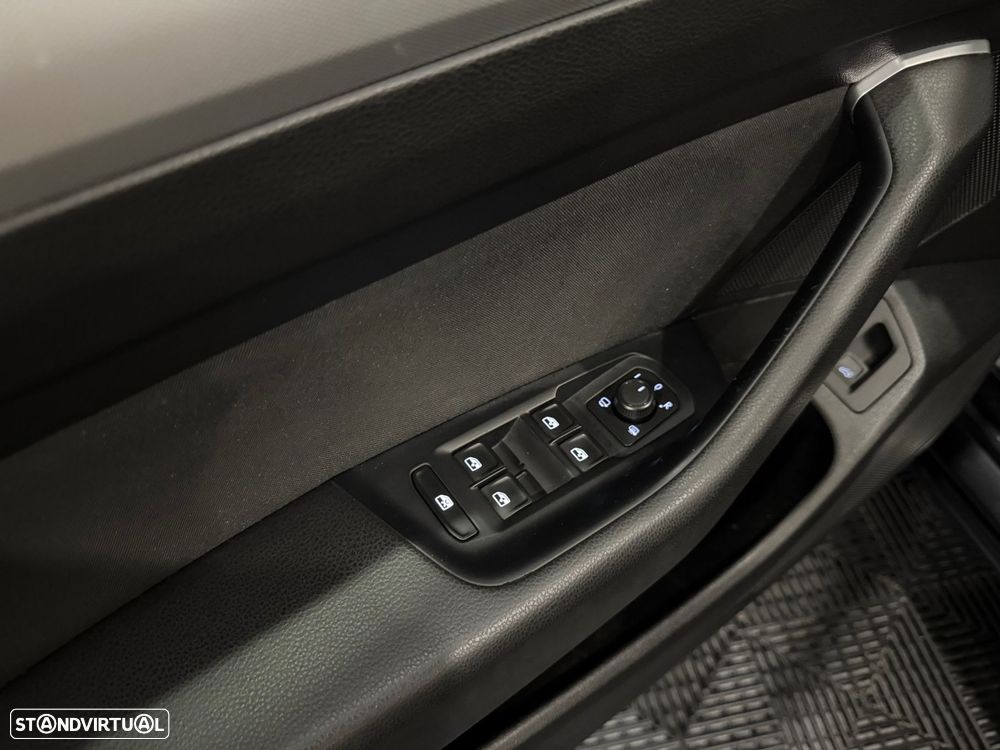 VW Passat Variant 1.6 TDI Confortline - 50