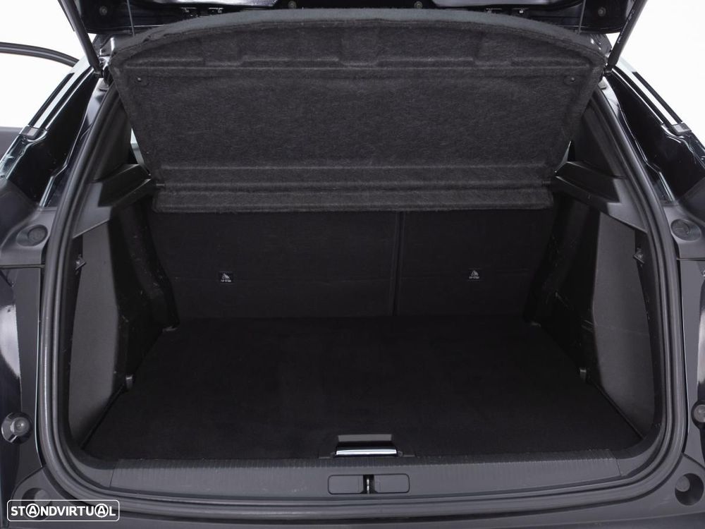 Peugeot 2008 1.5 BlueHDi Active Pack - 11