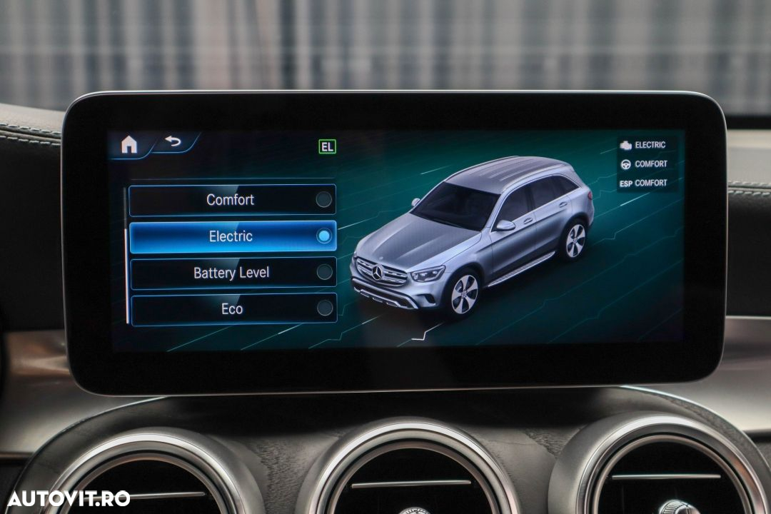 Mercedes-Benz GLC 300 de 4Matic 9G-TRONIC - 34