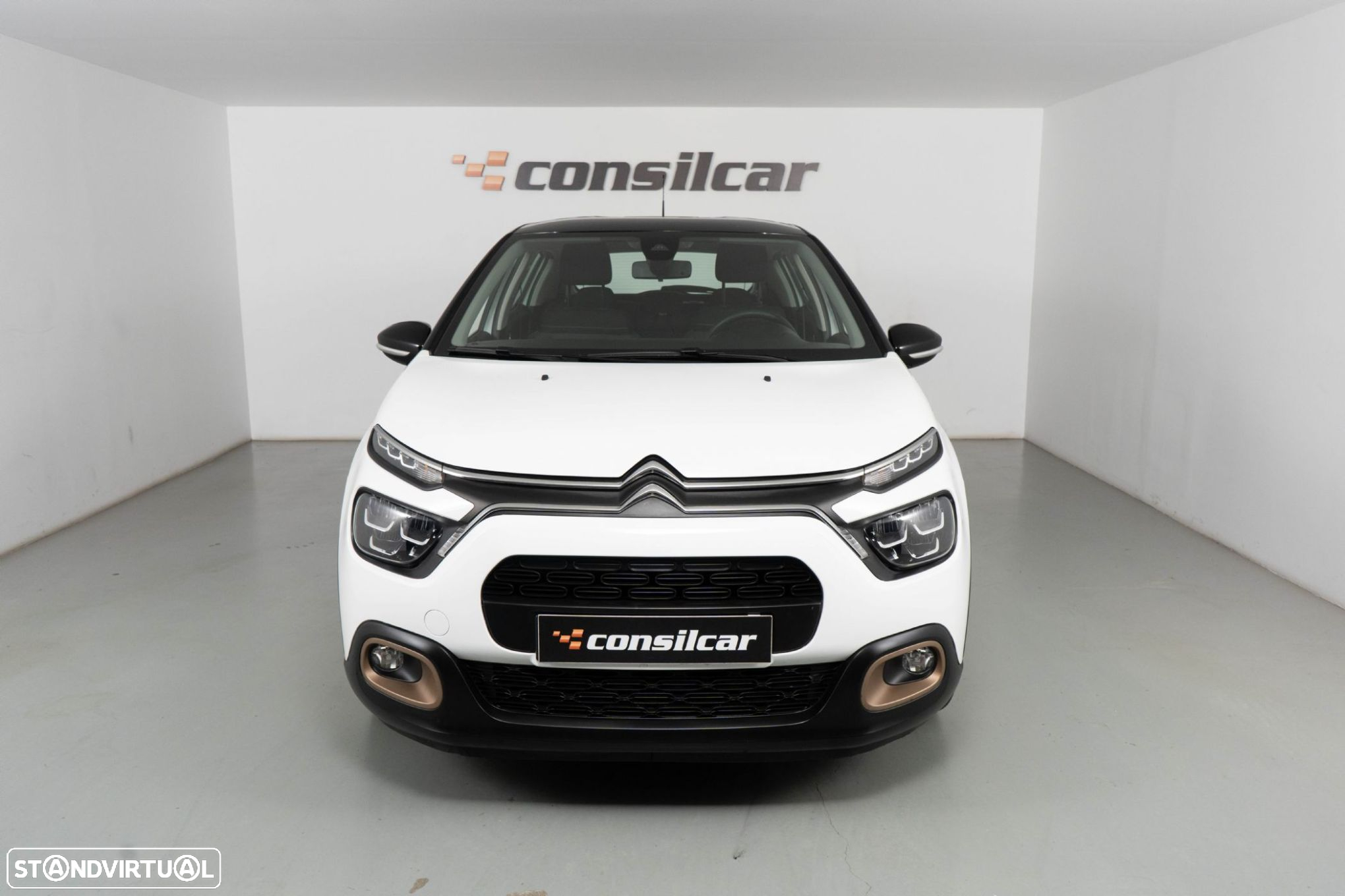 Citroën C3 1.2 PureTech C-Series - 2