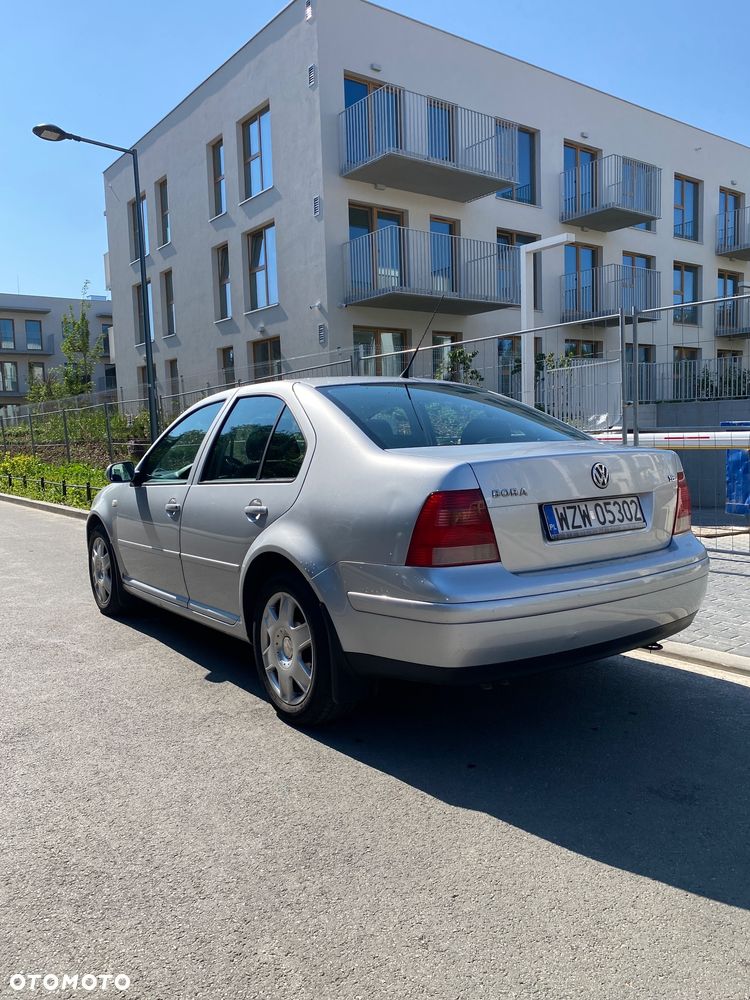 Volkswagen Bora 1.6 Basis - 5
