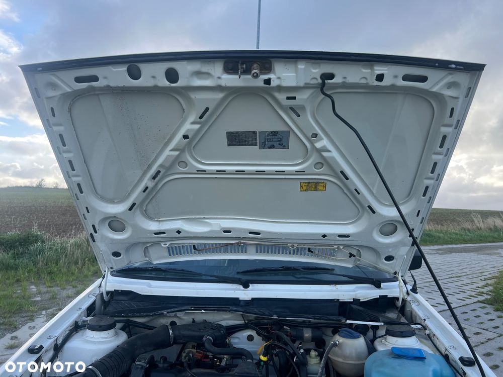 Volkswagen Jetta 1.8 CL - 22