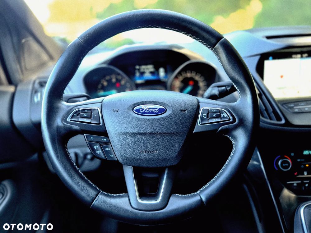 Ford Kuga 2.0 TDCi 4x4 ST-Line - 34