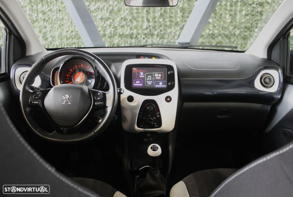 Peugeot 108 1.2 PureTech Allure - 9