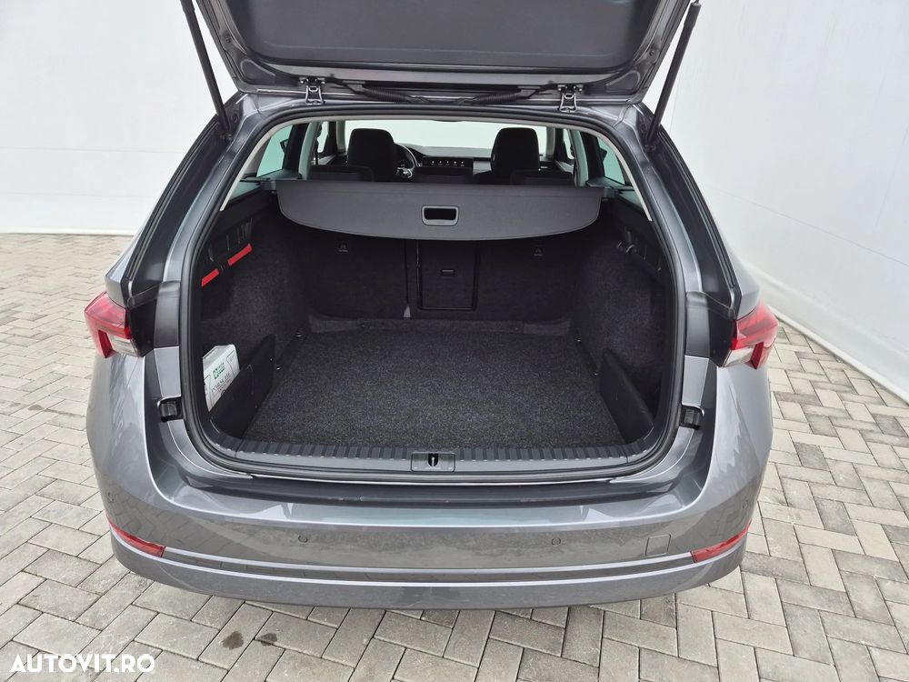 Skoda Octavia 2.0 TDI DSG Style - 27