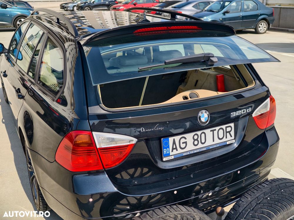 BMW Seria 3 320d - 10