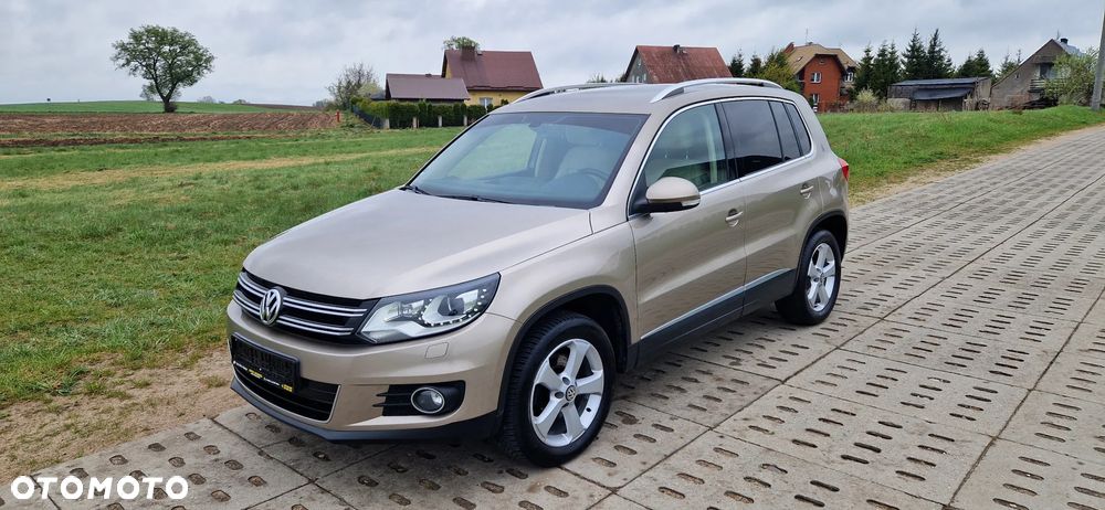 Volkswagen Tiguan 2.0 TDI DPF 4Motion BlueMotion Technology Exclusive - 4