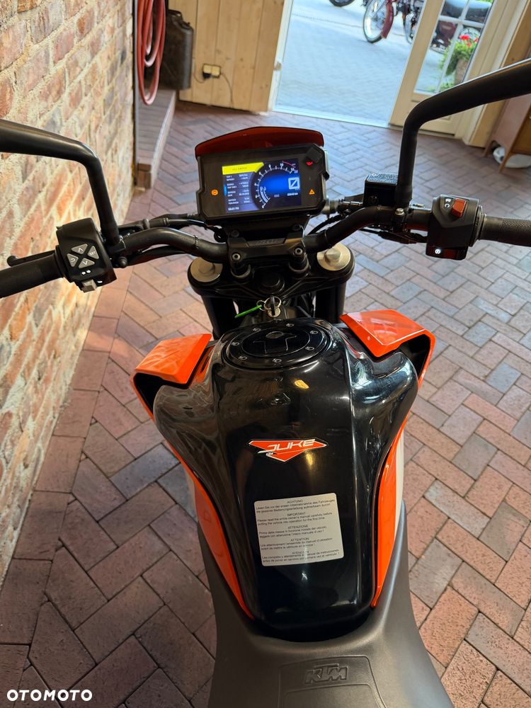 KTM Duke 125 - 4
