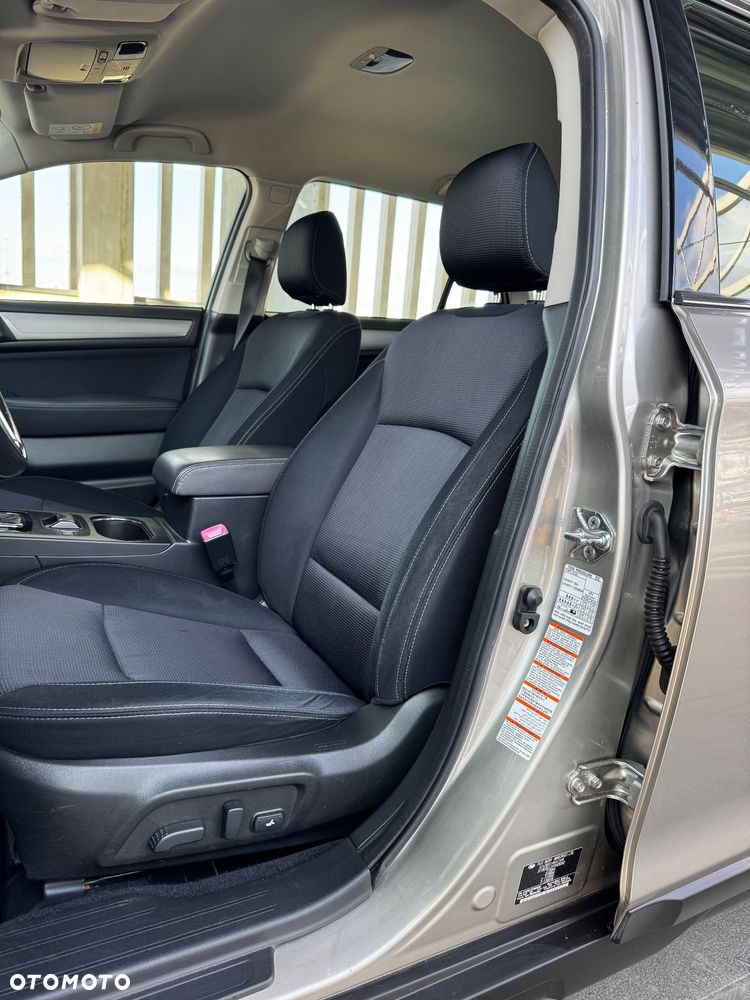 Subaru Outback - 21