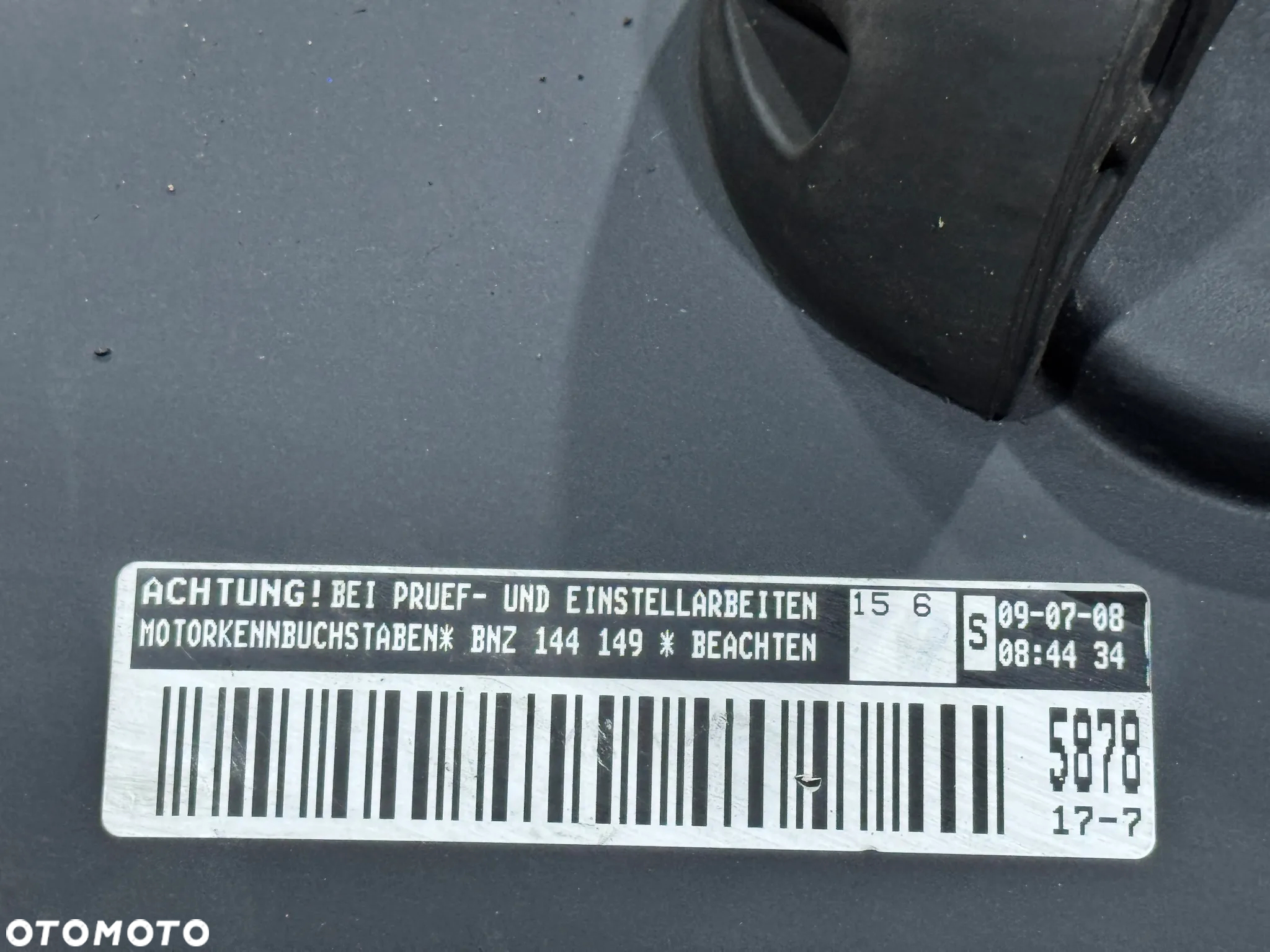 POKRYWA ZAWORÓW VW TRANSPORTER T5 070103469B - 4