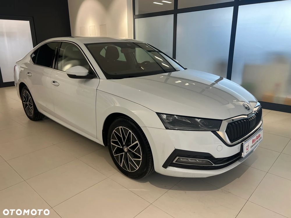 Skoda Octavia 2.0 TDI Style DSG - 4