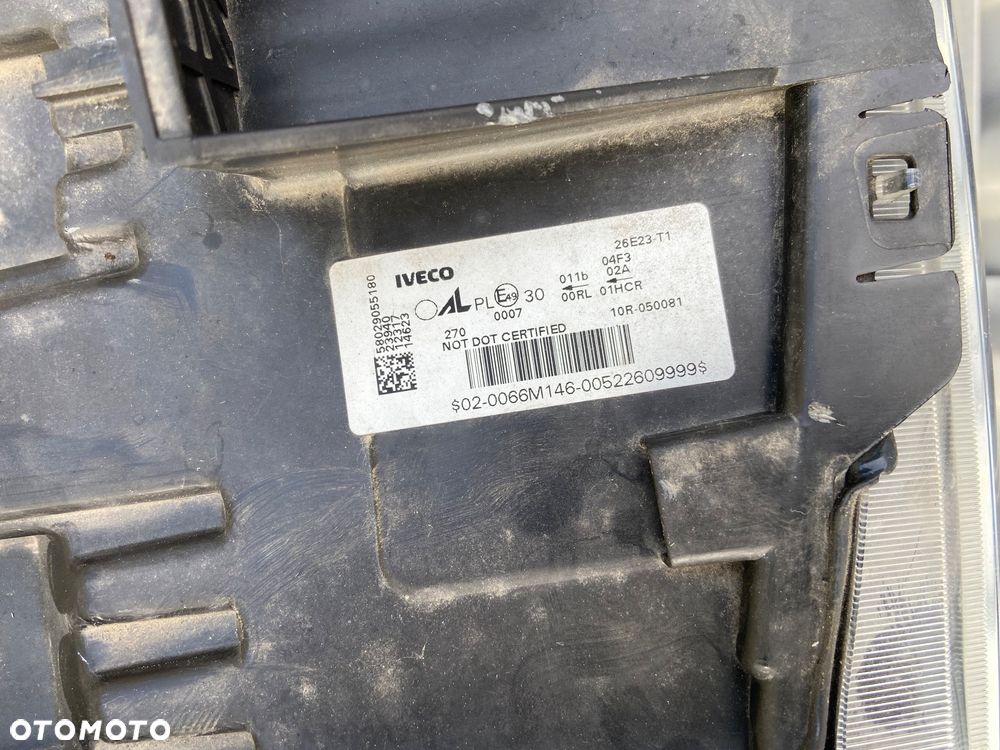 Lampa Iveco S-WAY reflektor LED+H7 prawa RH - 3
