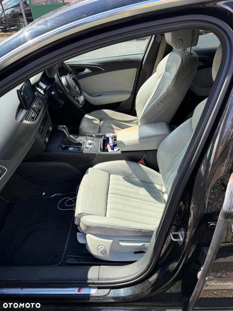 Audi A6 Avant 2.0 TDI Ultra DPF S tronic - 8
