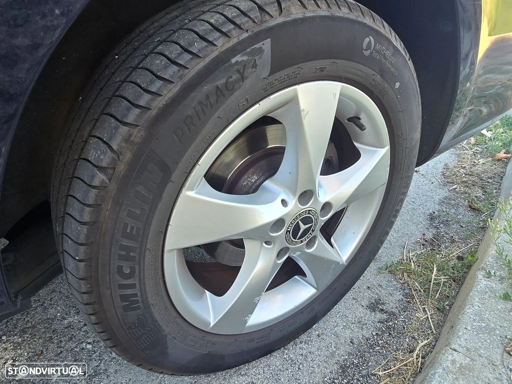 Mercedes-Benz V 250 BlueTEC Longo Avantgarde - 25