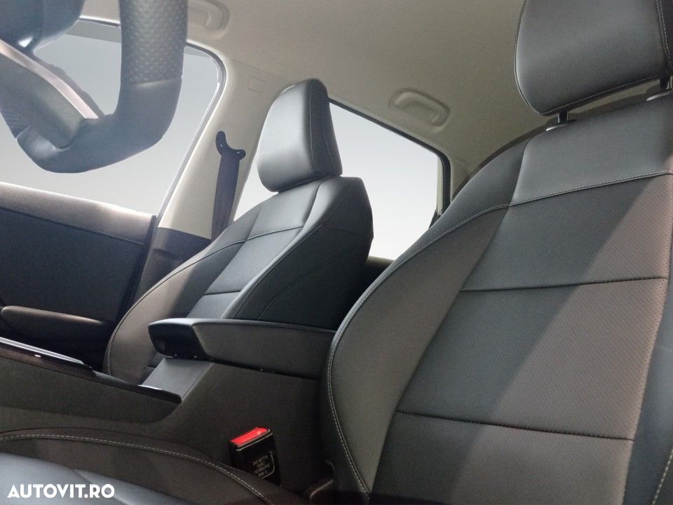 MG ZS HEV 1.5 GSI AT Exclusive - 17