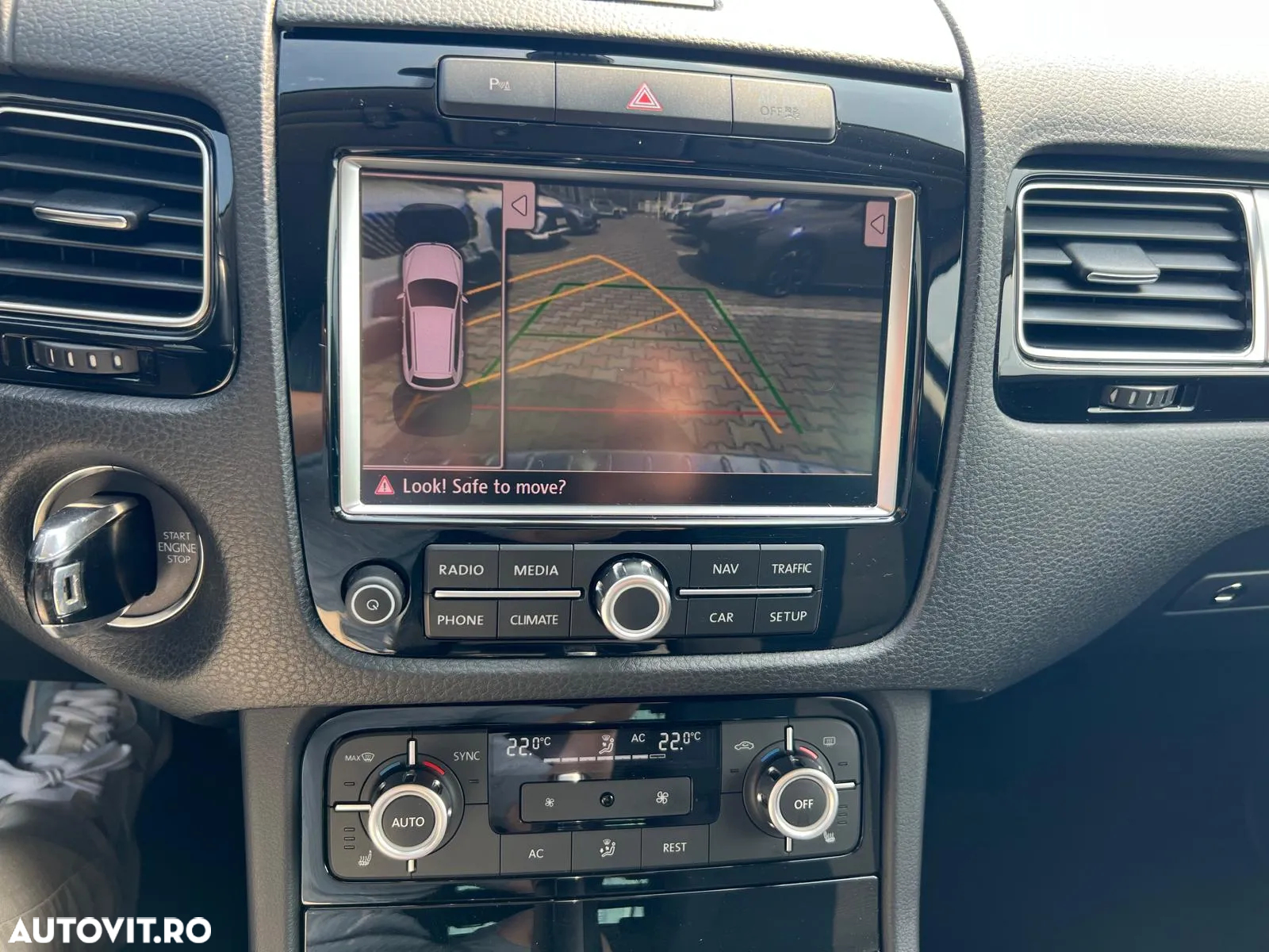 Volkswagen Touareg 3.0 V6 TDI BMT - 11