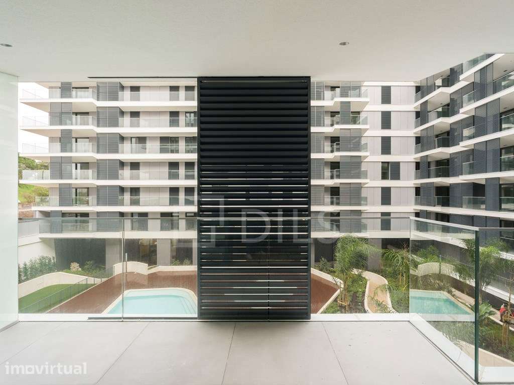 Apartamento T2 com varanda e garagem, em Lisboa - Grande imagem: 2/20