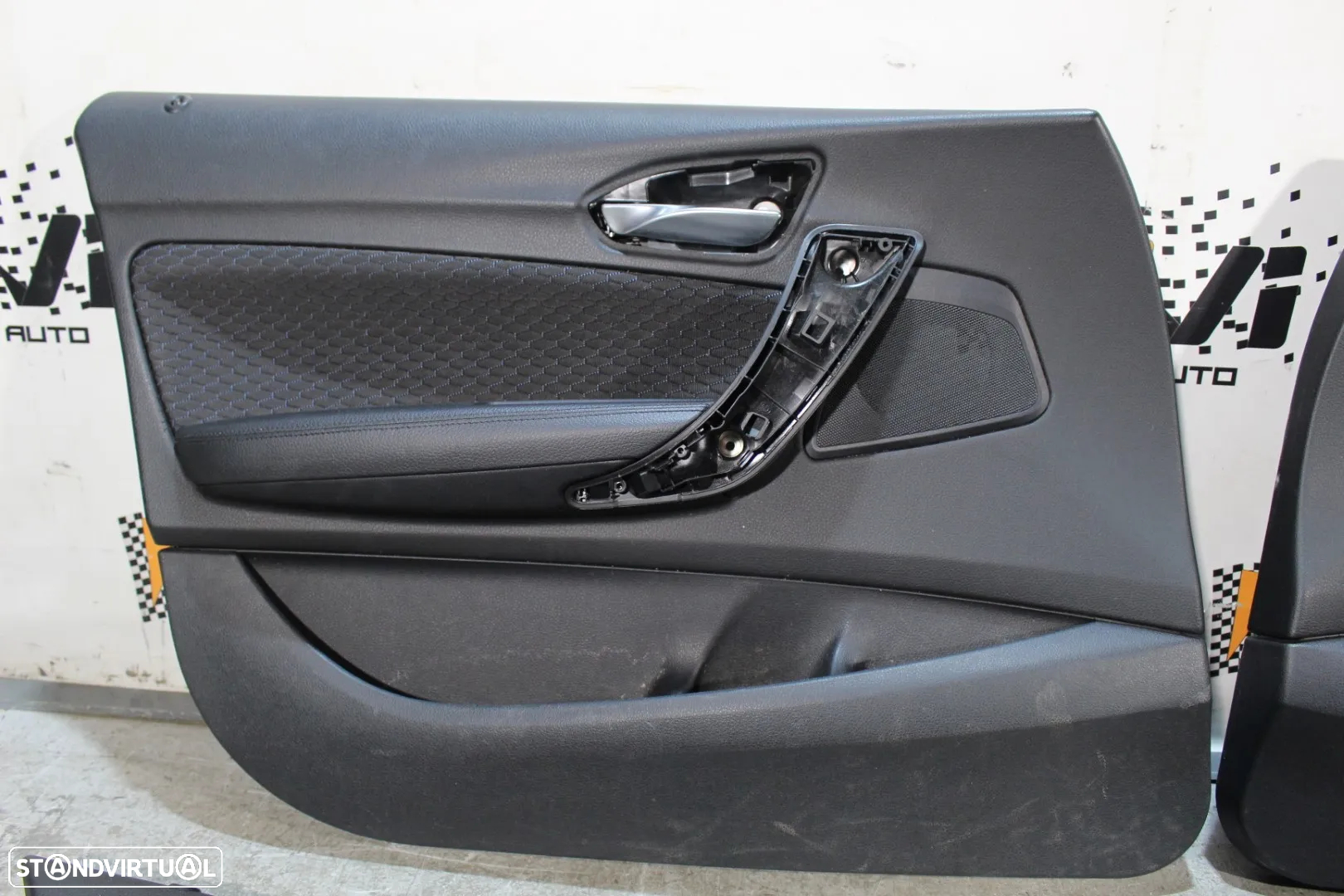 Quartela BMW Pack M Serie 1 de 5 Portas F20 em Alcântara - 2
