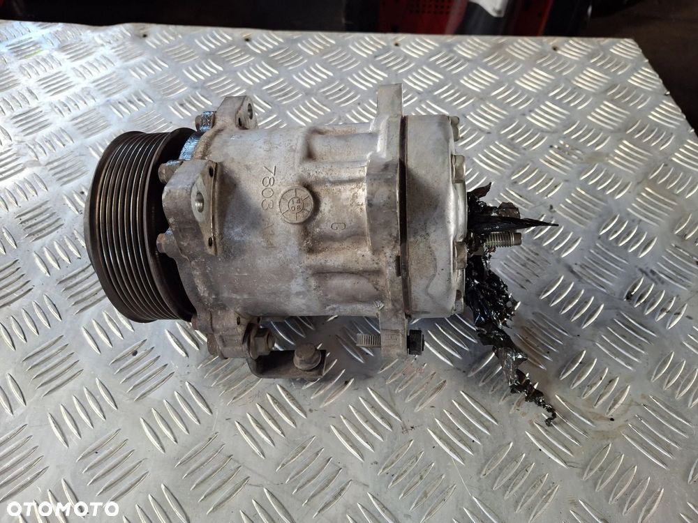 SPRĘŻARKA KLIMATYAZJI DAF LF 220 EURO 6 PX-7 - 3