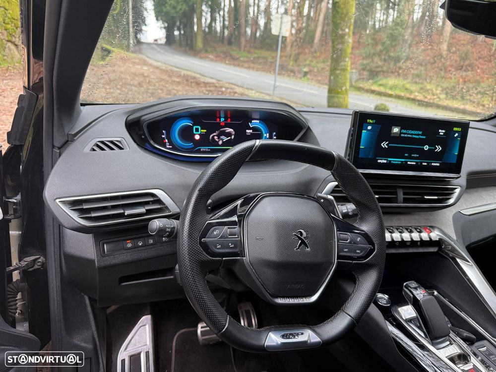 Peugeot 3008 1.6 Hybrid GT Pack e-EAT8 - 6