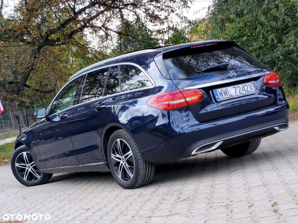 Mercedes-Benz Klasa C 200 d T 9G-TRONIC Exclusive - 32