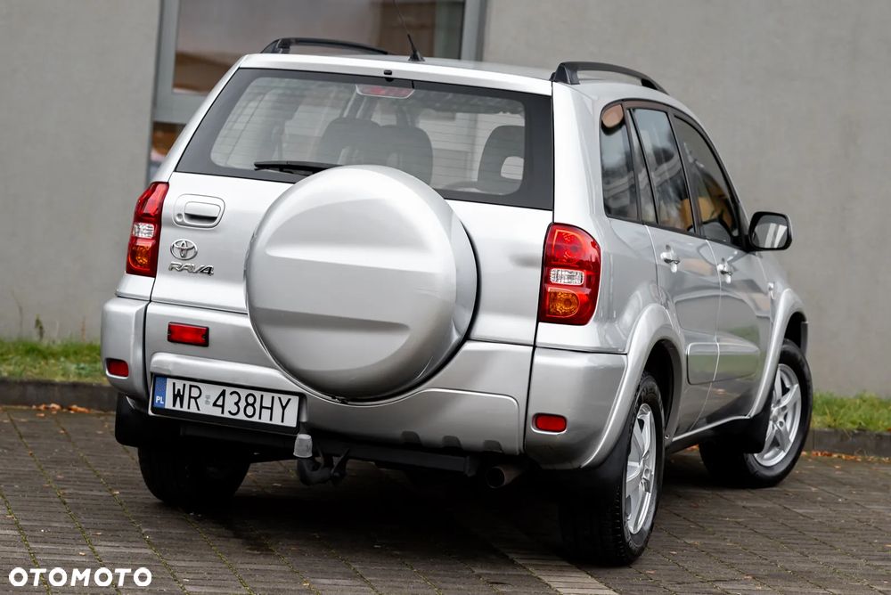 Toyota RAV4 2.0 VVT-i 4x4 - 9