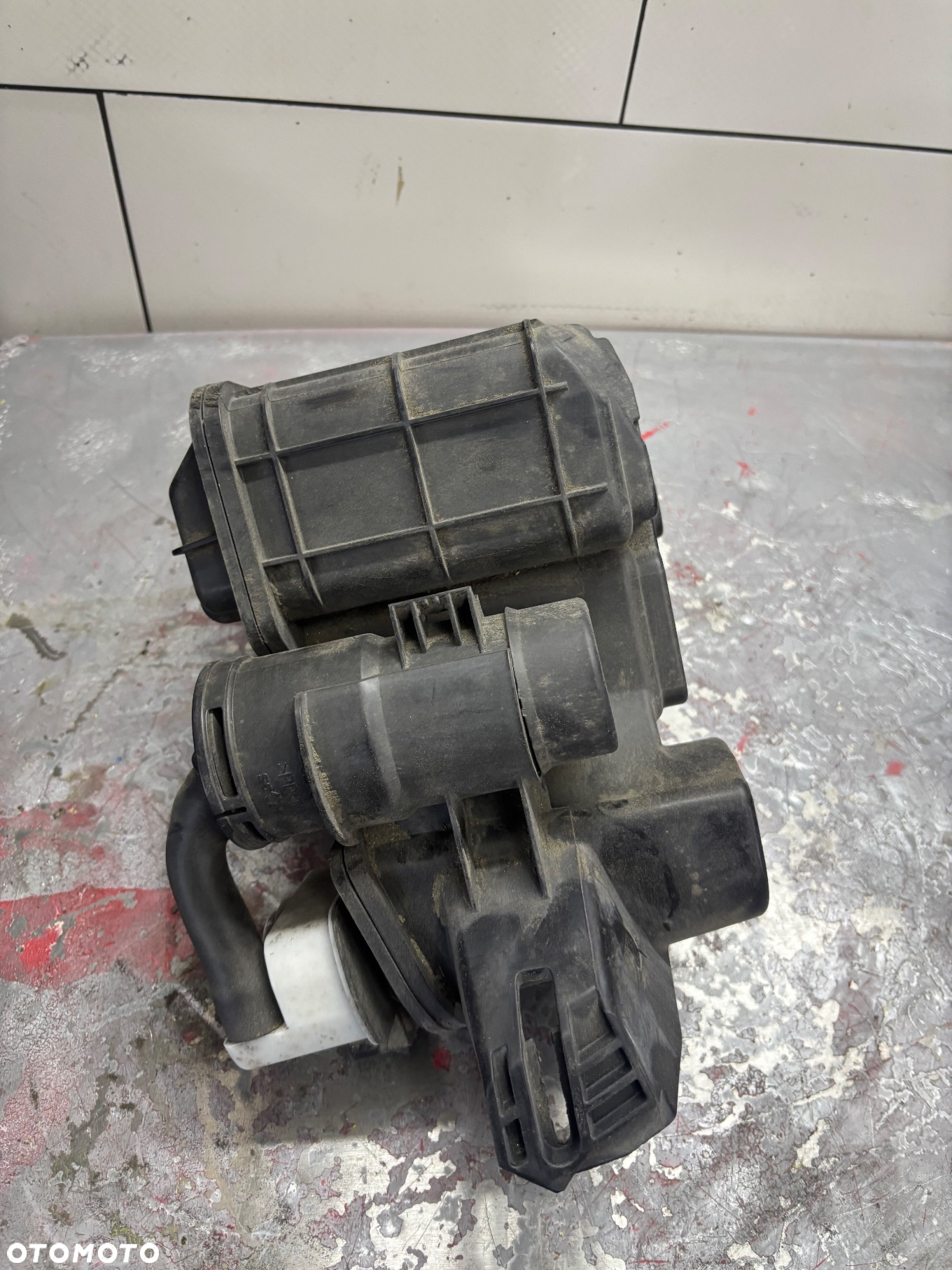 JEEP CHEROKEE KL LIFT 2019- FILTRA WEGLOWY 2.4 USA P6808083 - 2