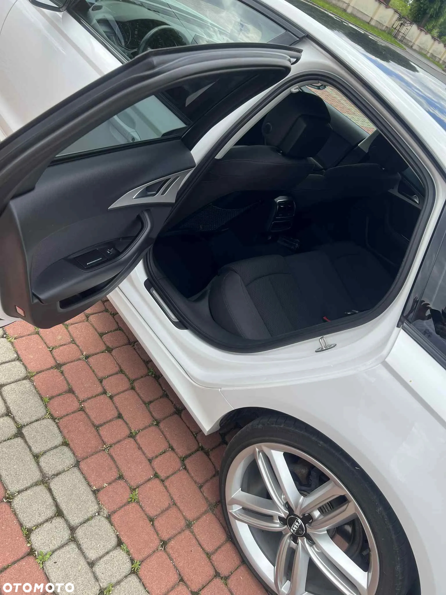 Audi A6 2.0 TDI ultra S tronic - 10
