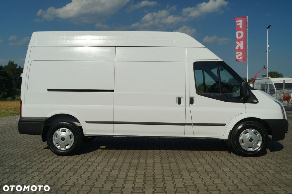 Ford Transit - 8
