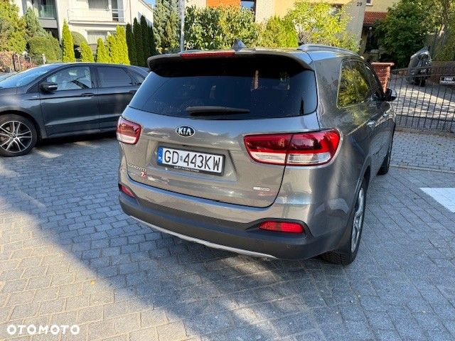 Kia Sorento - 10