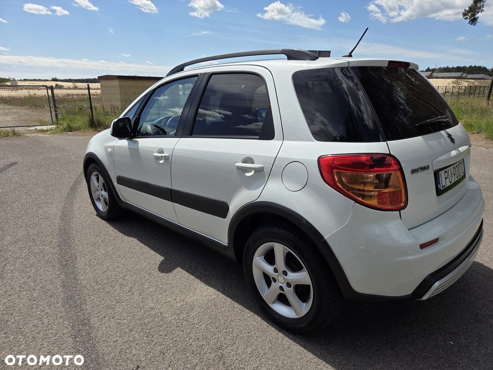 Suzuki SX4 1.6 GS / Premium - 7