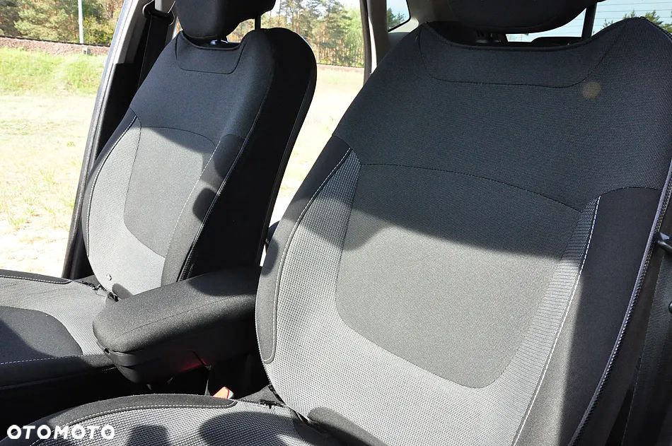 Renault Captur ENERGY TCe 120 EDC Luxe - 32