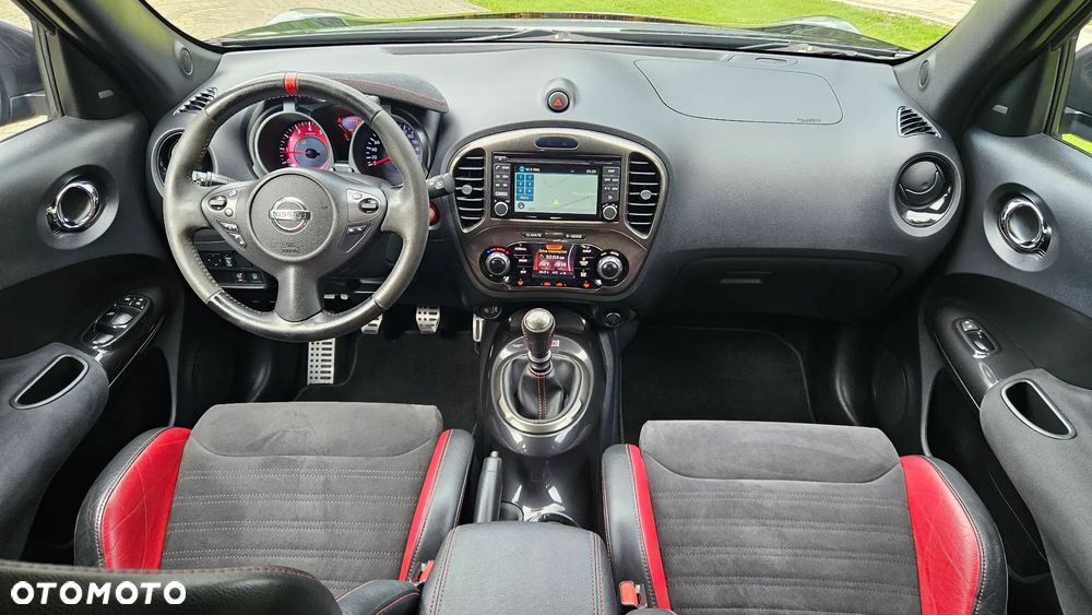 Nissan Juke 1.6 DIG-T Nismo RS - 32