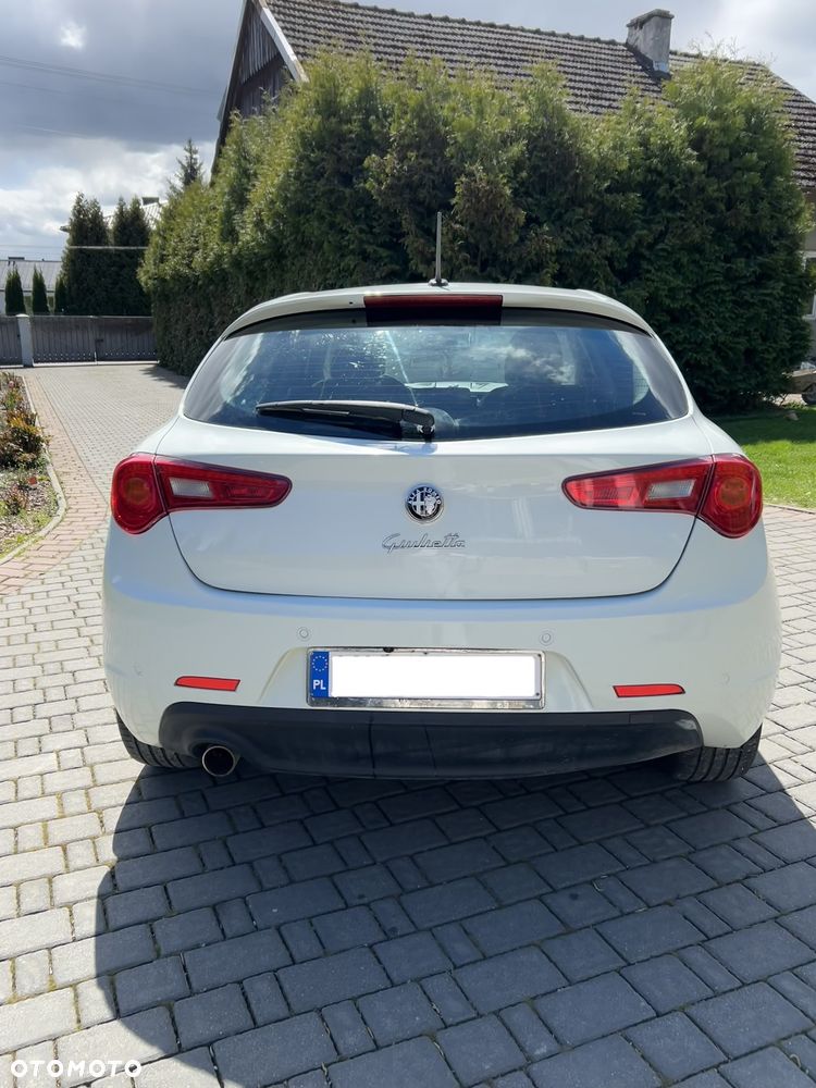 Alfa Romeo Giulietta 1.6 JTDM 16V Turismo - 4