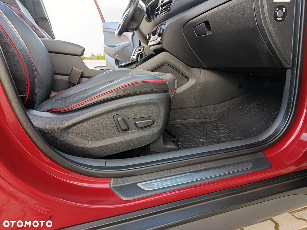 Hyundai Tucson 1.6 CRDi 48V-Hybrid 2WD DCT N Line - 15