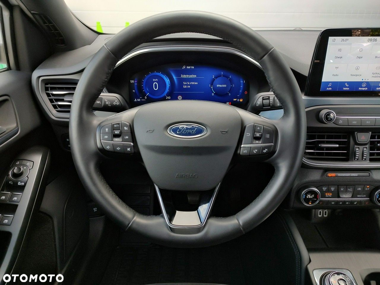 Ford Focus - 13