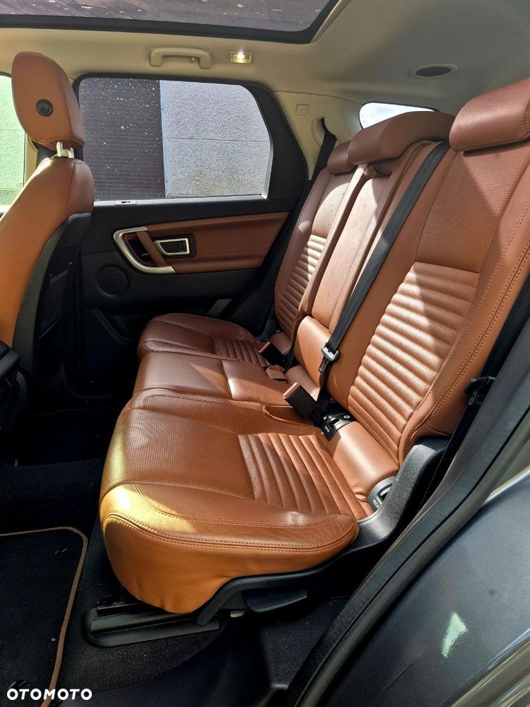 Land Rover Discovery Sport TD4 HSE Luxury - 21