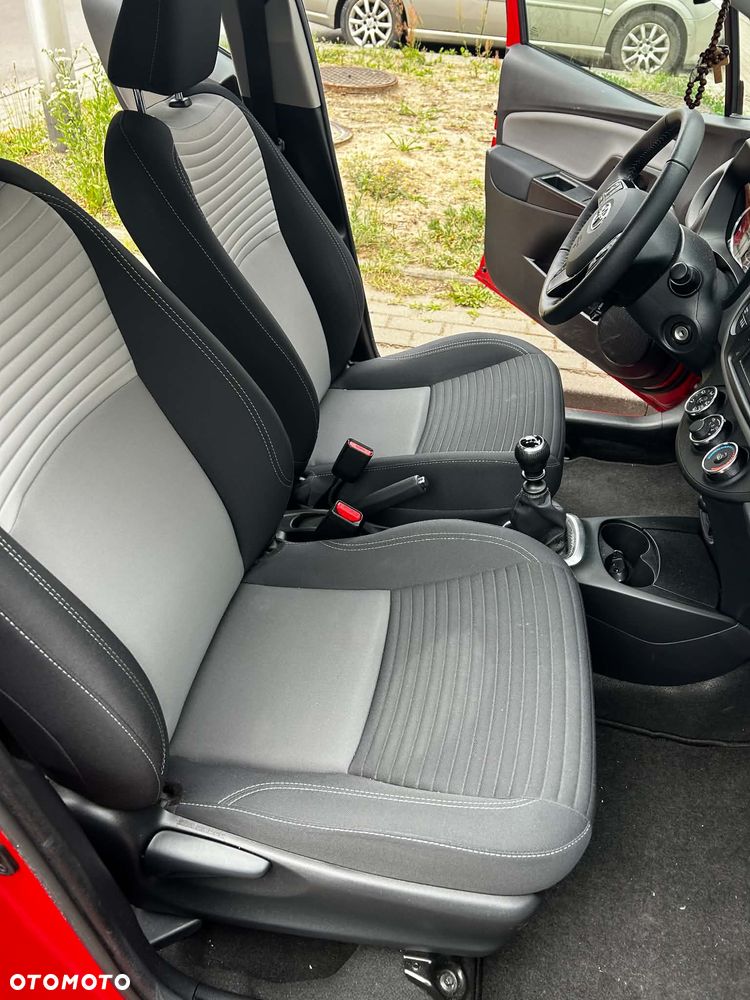 Toyota Yaris 1.5 Premium - 9