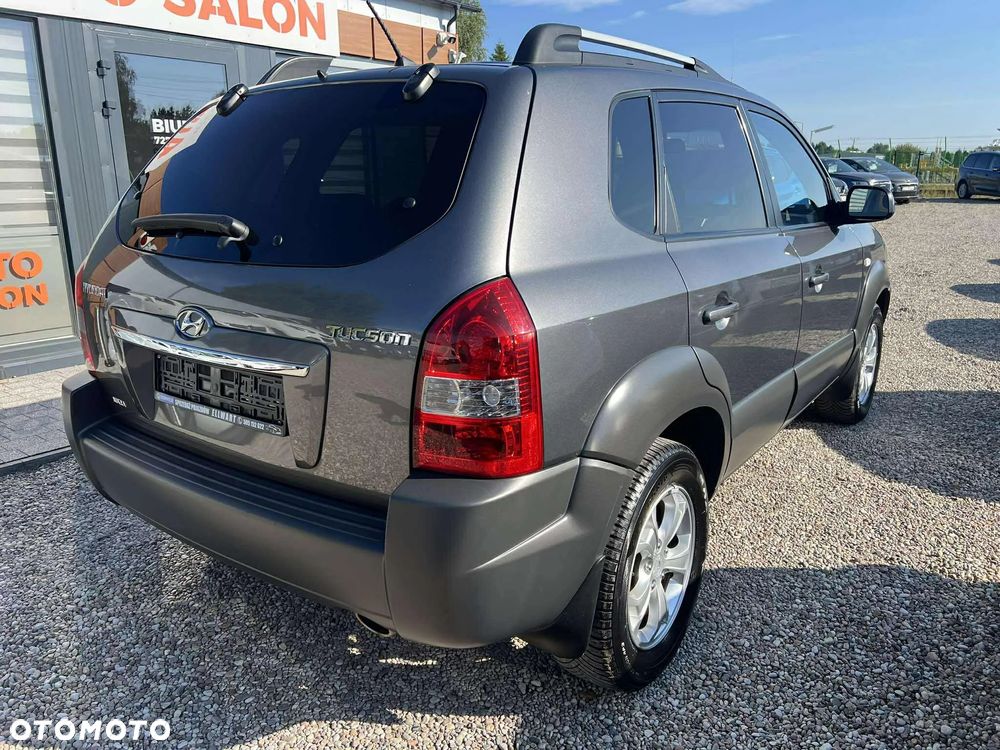 Hyundai Tucson 2.0 2WD GLS Style - 4