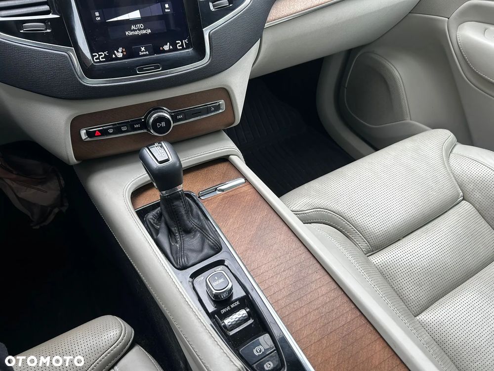 Volvo XC 90 T6 AWD Geartronic Inscription - 28
