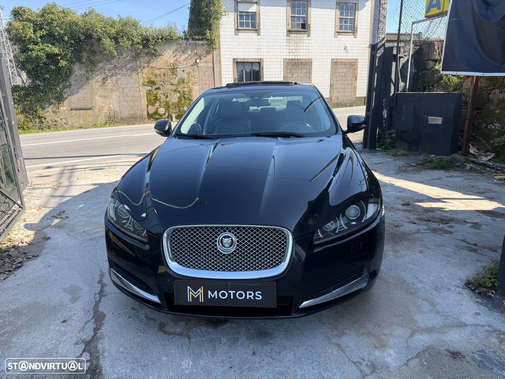 Jaguar XF 2.2 D Premium Luxury - 59