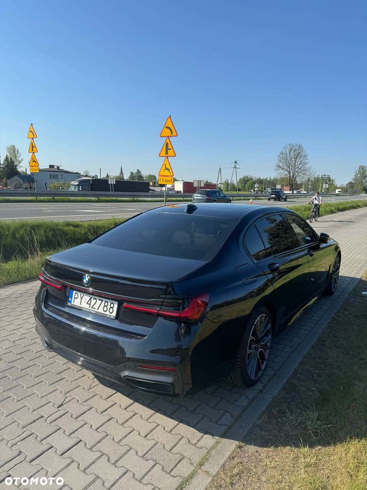 BMW Seria 7 740Ld xDrive mHEV sport - 6
