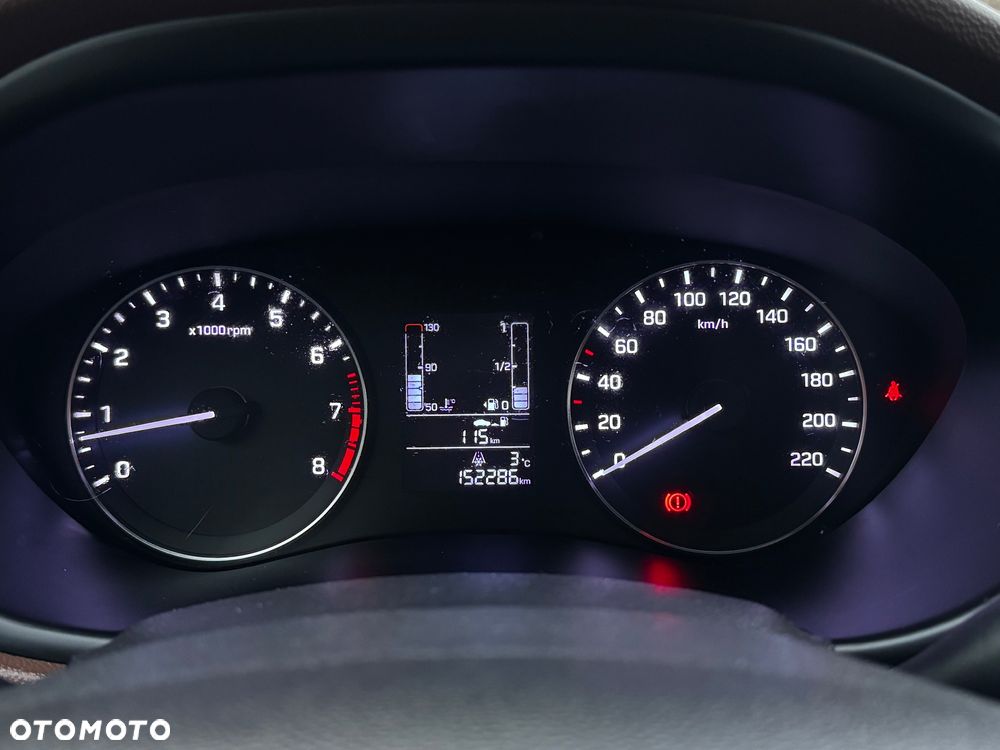 Hyundai i20 blue 1.2 Classic - 11