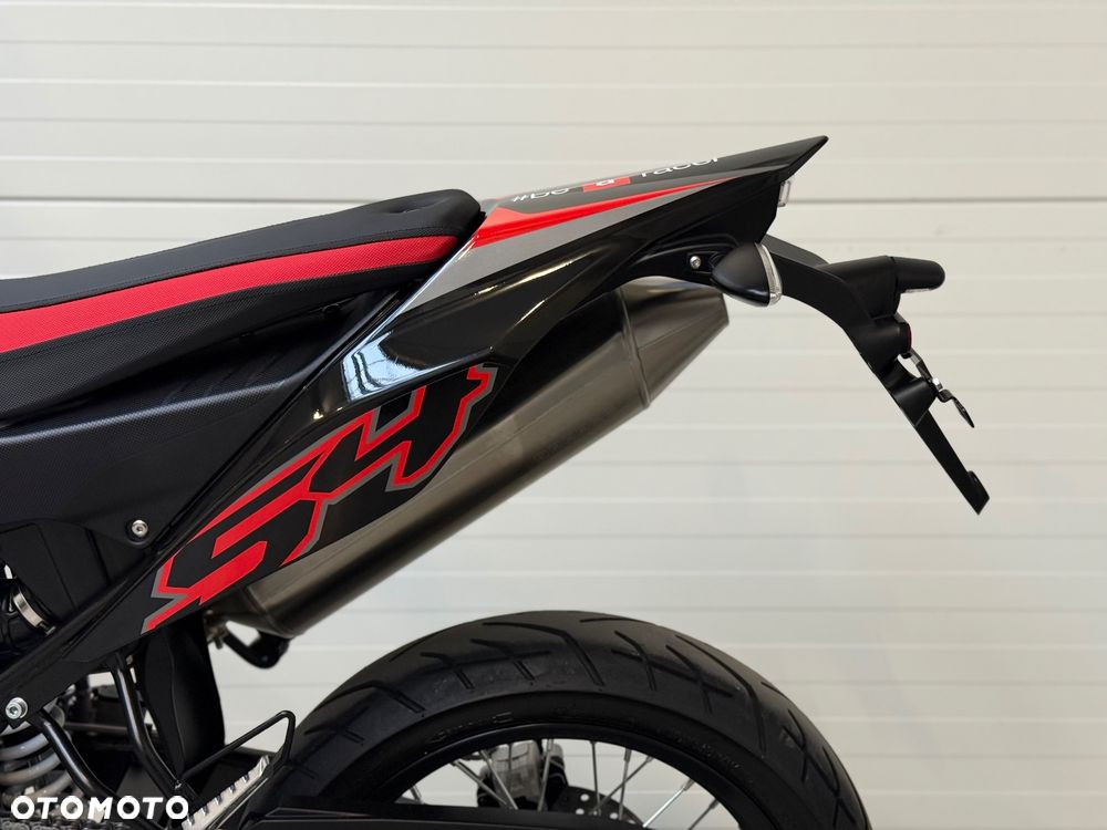 Aprilia SX - 33