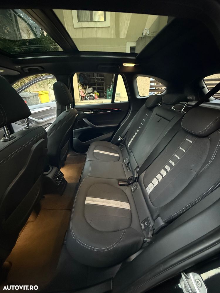 BMW X1 xDrive20i Aut. Sport Line - 10