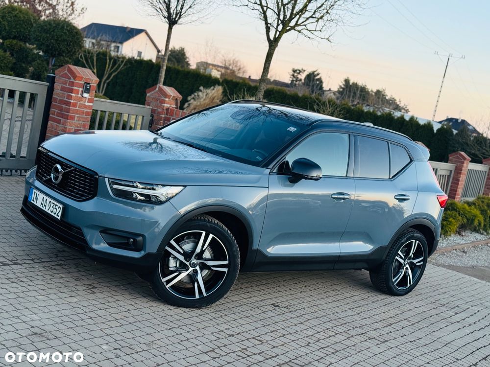 Volvo XC 40 D4 AWD Geartronic R-Design - 33