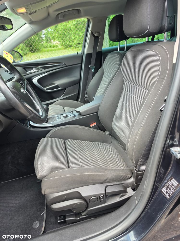 Opel Insignia - 25