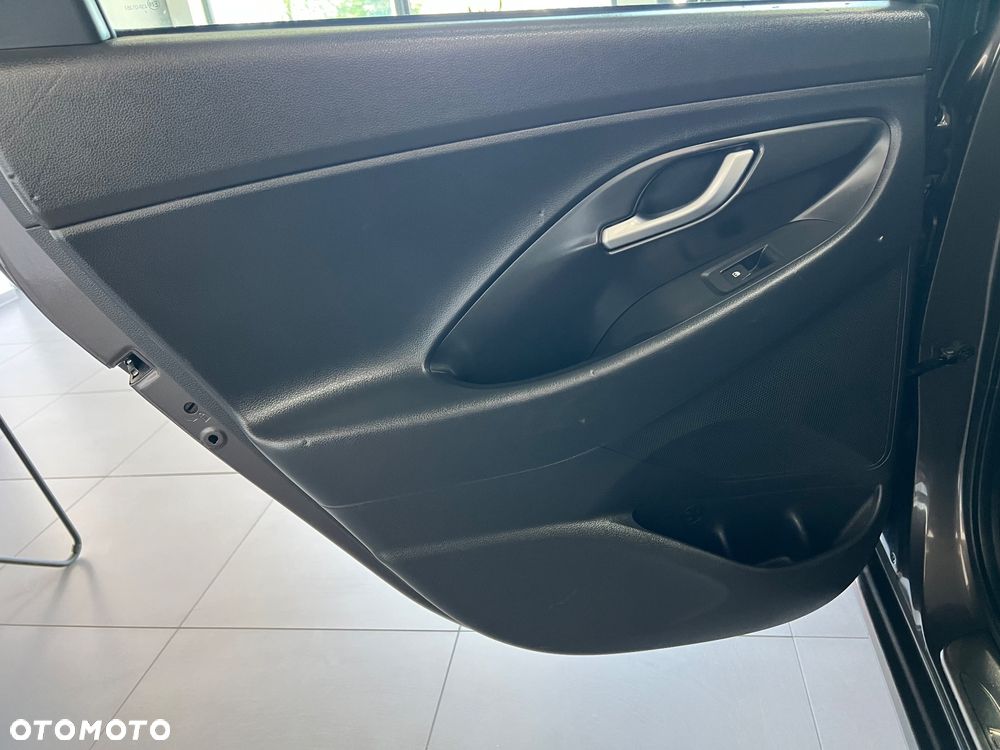 Hyundai i30 - 29